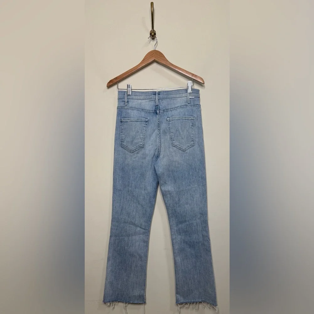 MOTHER Jeans The Hustler Ankle Fray in Knock on Wood